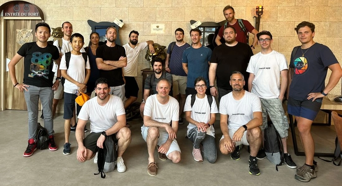 Photo présentant les collaborateurs d'inside|app